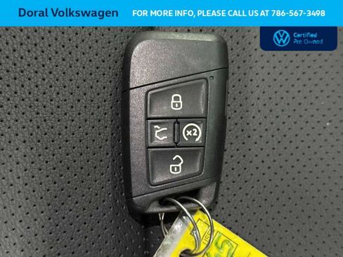Used 2025 Volkswagen Taos SEL w/ Black Wheel Plus Package AWD/4WD image 28