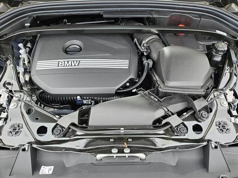 New 2026 BMW X1 xDrive28i w/ Technology Package AWD/4WD image 17