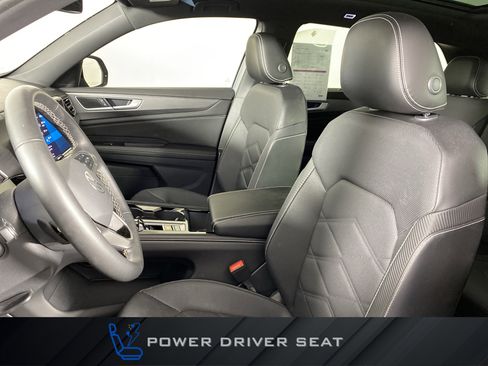 Used 2024 Volkswagen Atlas Cross Sport SE w/ Panoramic Sunroof Package AWD/4WD image 18