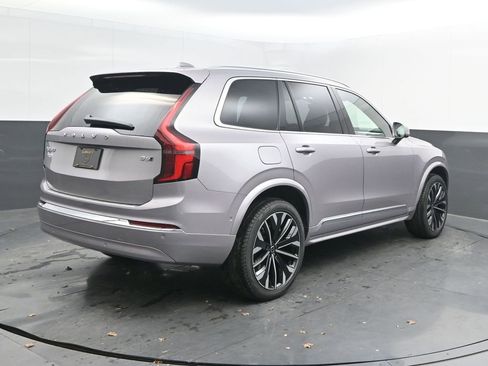 New 2026 Volvo XC90 B6 Plus w/ Protection Package Premier AWD/4WD image 7
