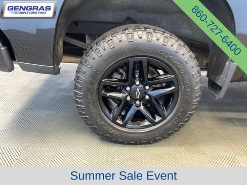 Used 2021 Chevrolet Silverado 1500 LT Trail Boss w/ Convenience Package II AWD/4WD image 35