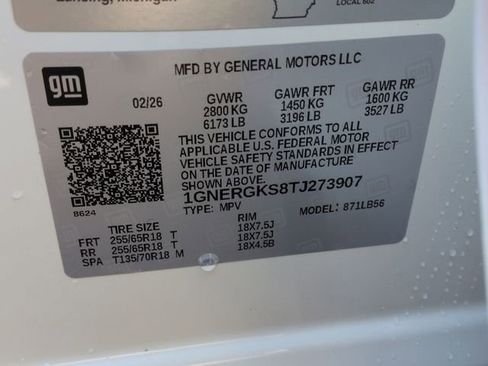 New 2026 Chevrolet Traverse LT w/ LPO, Floor Liner Package FWD image 34