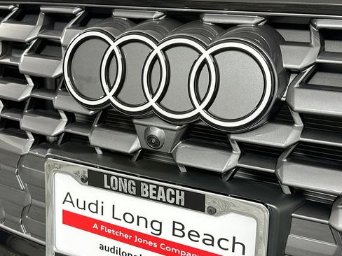 New 2025 Audi Q5 Premium image 14