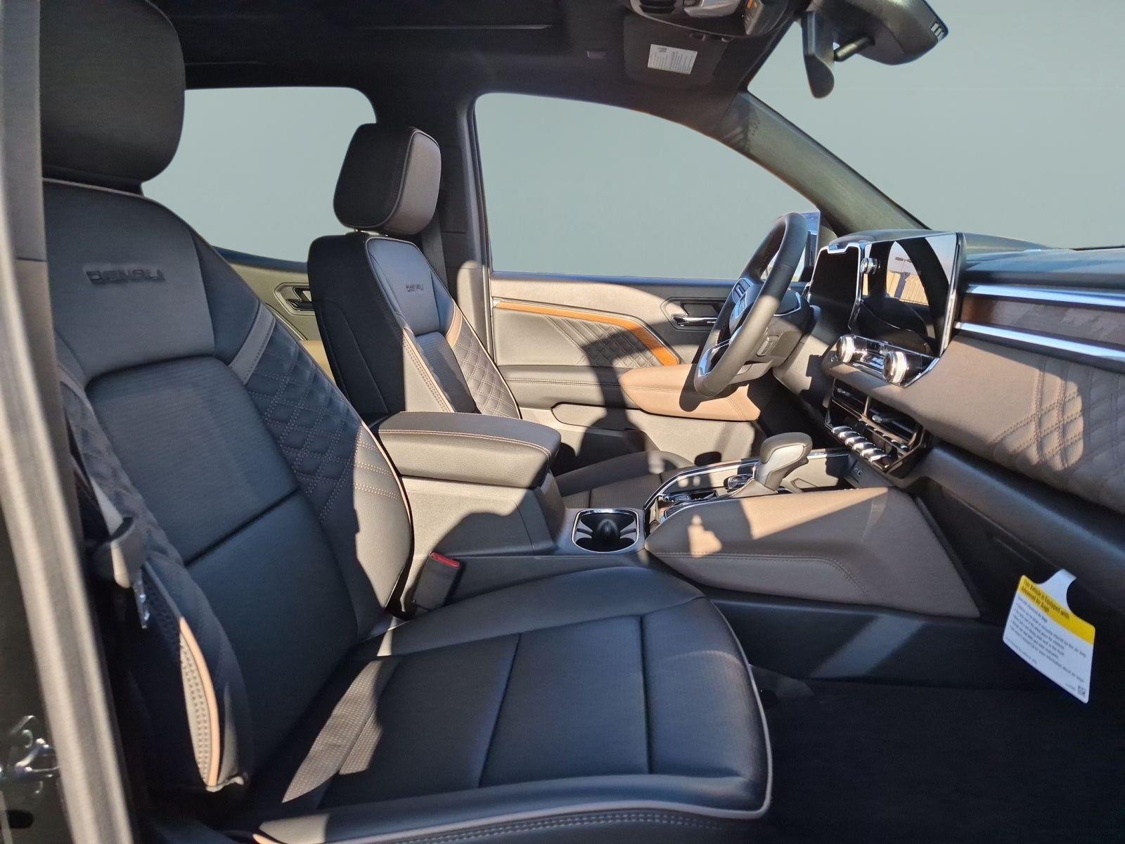 New 2026 GMC Canyon Denali AWD/4WD image 28