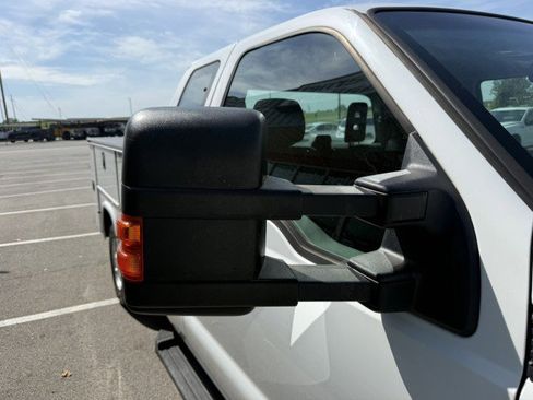 Used 2016 Ford F250 XL w/ Power Equipment Group RWD image 22