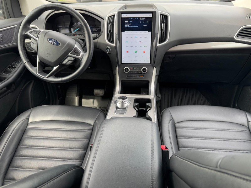Used 2023 Ford Edge SEL AWD/4WD image 11
