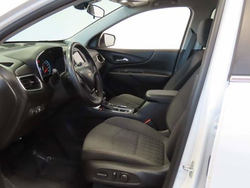 Used 2023 Chevrolet Equinox LT FWD image 15