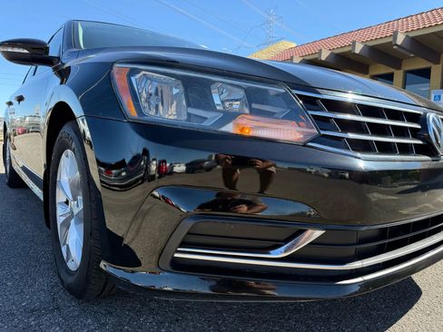 Used 2016 Volkswagen Passat 1.8T S image 37