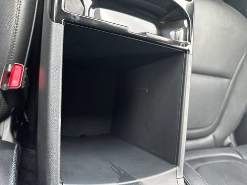 Certified 2025 Hyundai Tucson Limited AWD/4WD image 18