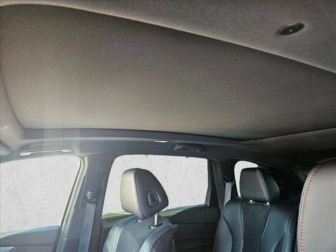 Used 2022 Acura MDX A-Spec image 16