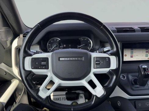 Used 2021 Land Rover Defender 90 AWD/4WD image 26