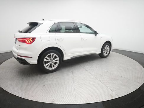 Used 2025 Audi Q3 2.0T Premium AWD/4WD image 37