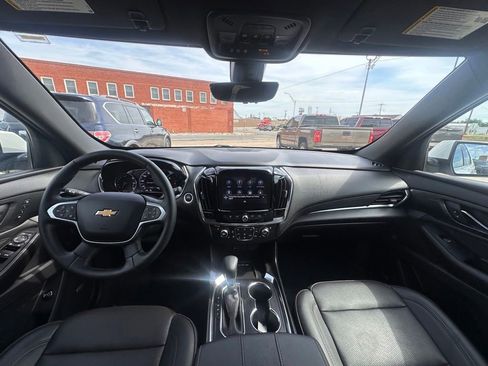Used 2023 Chevrolet Traverse High Country w/ LPO, Floor Liner Package FWD image 15