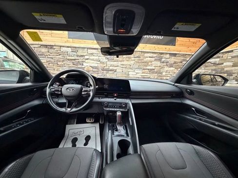 Certified 2023 Hyundai Elantra N Line FWD image 18