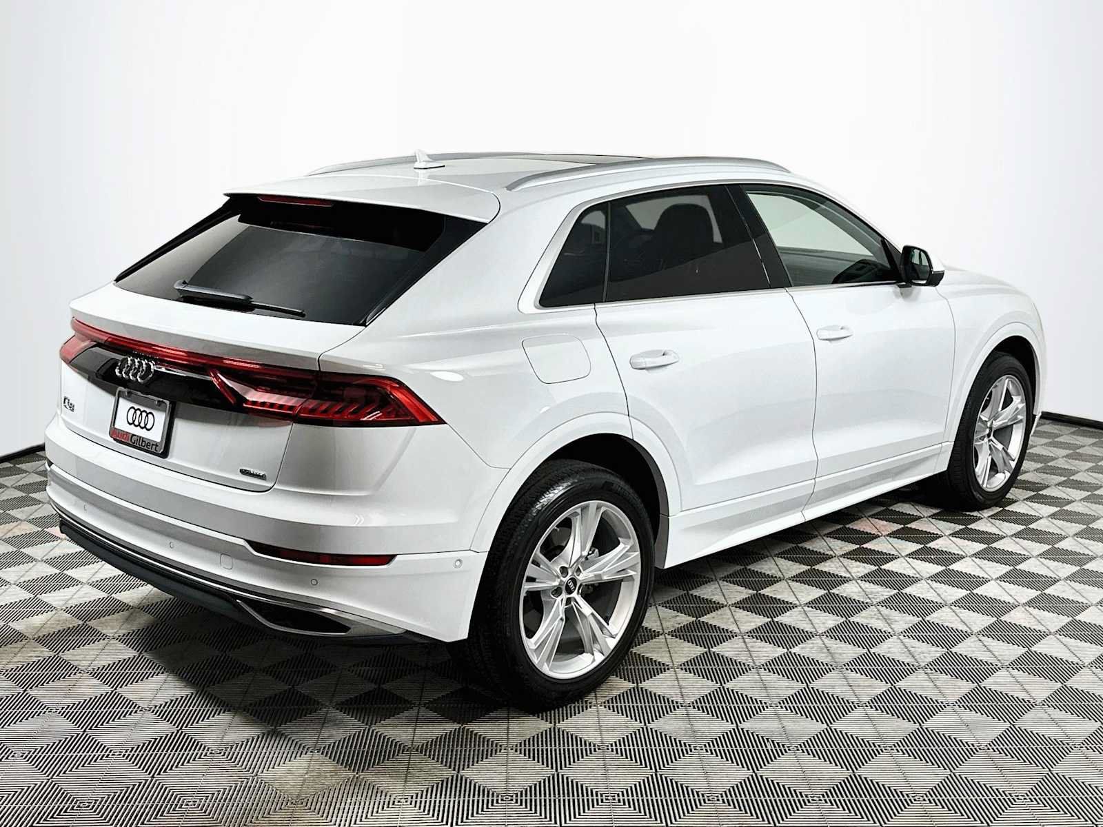 Certified 2023 Audi Q8 Premium w/ Convenience Package AWD/4WD image 7