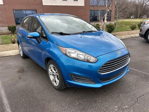 Used 2014 Ford Fiesta SE image 3