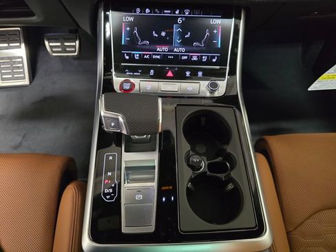New 2026 Audi RS Q8 performance AWD/4WD image 24