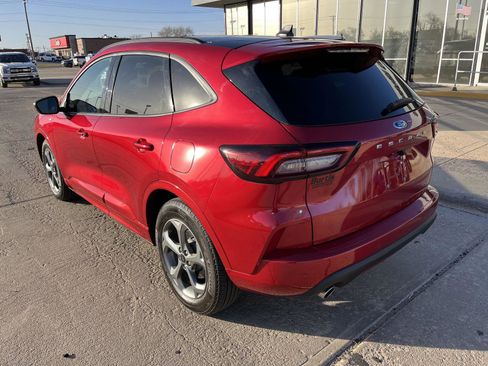 Used 2023 Ford Escape ST-Line w/ Tech Pack #1 image 8