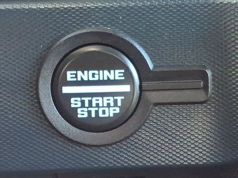 Used 2023 Ford Bronco Outer Banks image 23