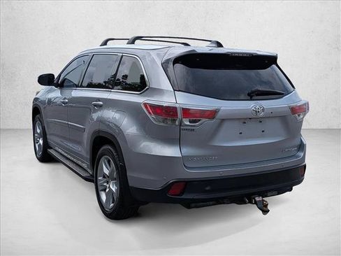 Used 2015 Toyota Highlander Limited Platinum AWD/4WD image 8
