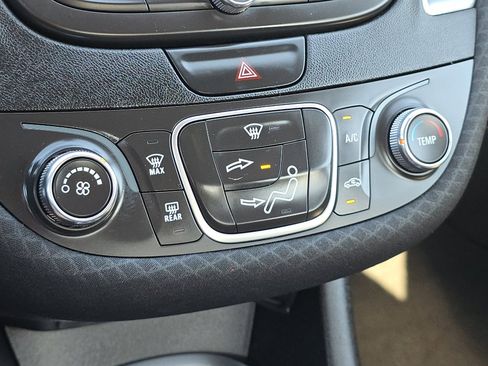 Used 2019 Chevrolet Malibu LS w/ Driver Confidence Package image 23