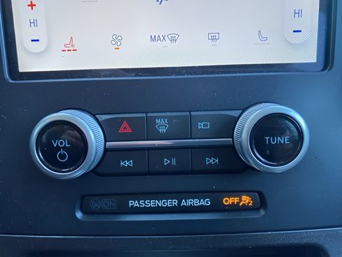 Certified 2023 Ford Edge SEL image 20