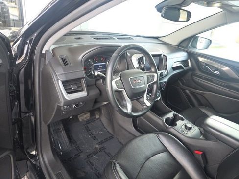 Used 2023 GMC Terrain SLT image 22