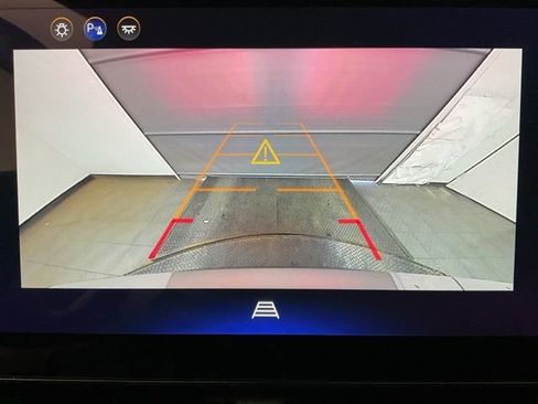 Certified 2025 Chevrolet Equinox LT image 17