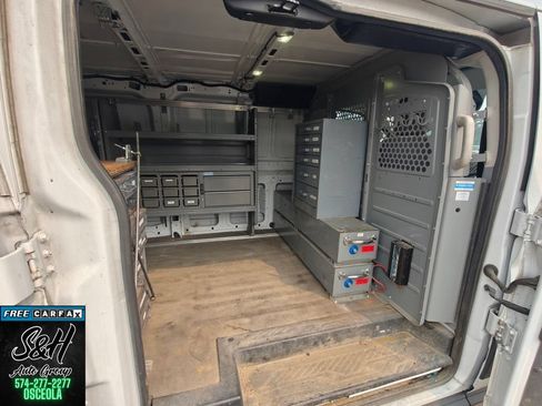 Used 2017 Ford Transit 250 148 Low Roof RWD image 15