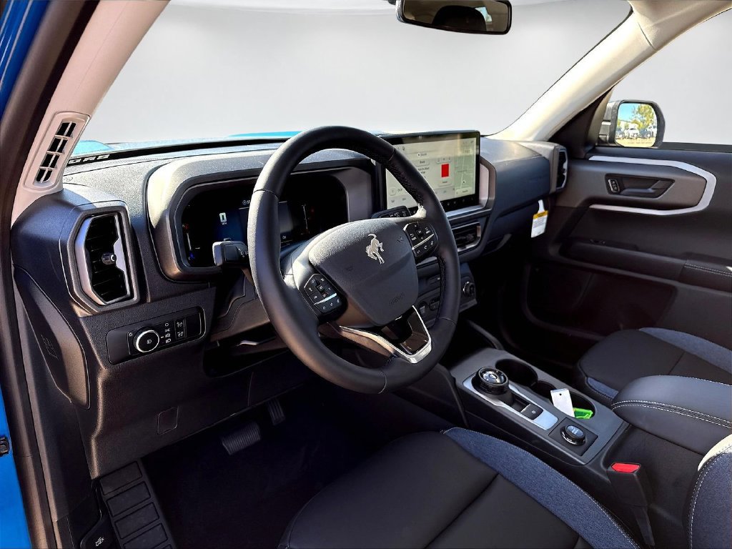 New 2026 Ford Bronco Sport Outer Banks w/ Outer Banks Tech Package+ AWD/4WD image 7