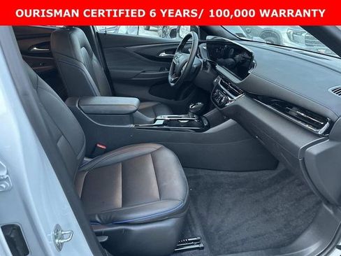 Certified 2025 Buick Envista Sport Touring image 10