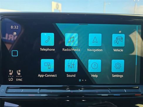 New 2026 Volkswagen Atlas SE FWD image 18