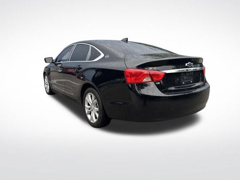 Used 2017 Chevrolet Impala LT FWD image 6