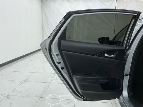 Used 2019 Honda Civic Sport image 24