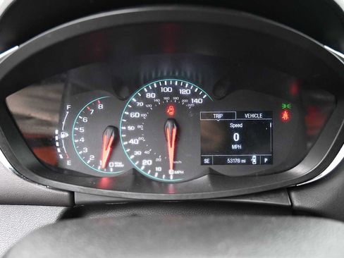 Used 2019 Chevrolet Trax LT w/ LT Convenience Package AWD/4WD image 7