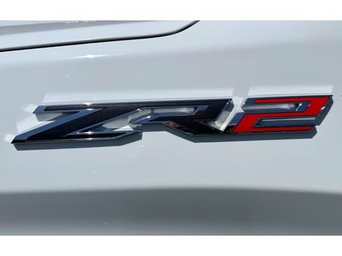 Used 2022 Chevrolet Silverado 1500 ZR2 w/ Technology Package image 20