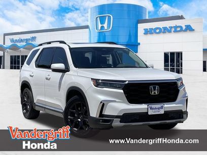 Certified 2025 Honda Pilot Touring