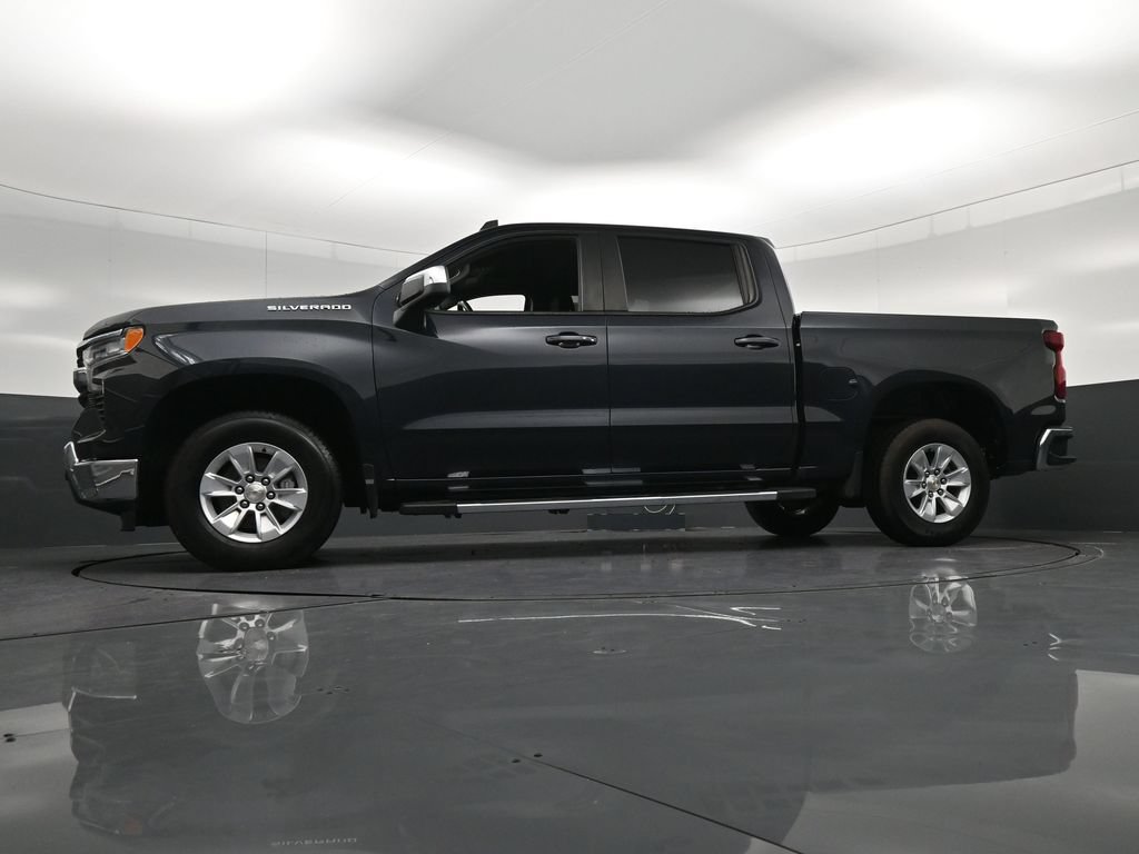 Used 2024 Chevrolet Silverado 1500 LT RWD image 22