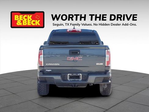Used 2016 GMC Canyon SLE w/ All Terrain Package image 6