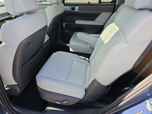 New 2026 Hyundai Santa Fe Limited AWD/4WD image 6