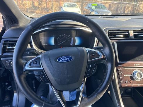 Used 2019 Ford Fusion Energi Titanium image 11