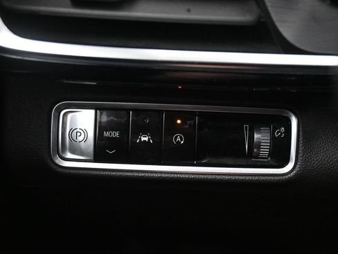 Used 2024 Buick Envision Preferred AWD/4WD image 14