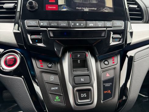 Used 2023 Honda Odyssey Touring image 30
