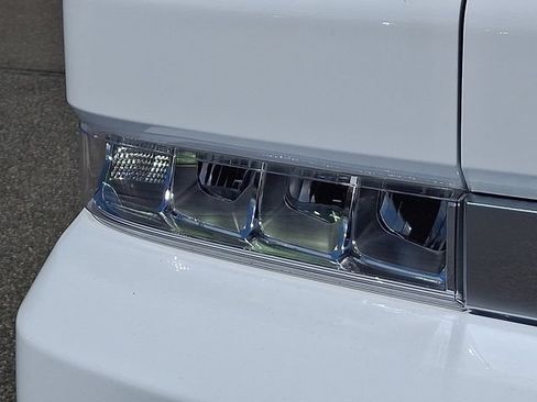 Used 2024 Chevrolet Brightdrop 600 w/ Battery Pack, Max Range AWD/4WD image 28