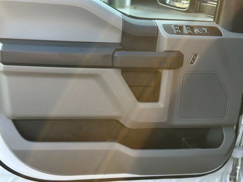 Certified 2022 Ford F250 XL w/ STX Appearance Package AWD/4WD image 15