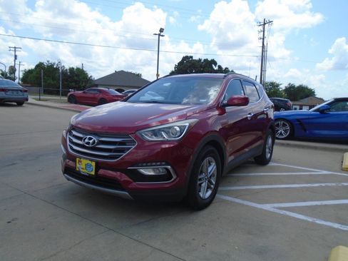 Used 2017 Hyundai Santa Fe Sport FWD image 3