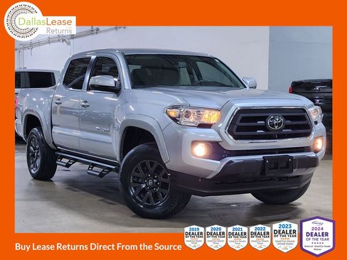 Used 2021 Toyota Tacoma SR5 RWD image 1