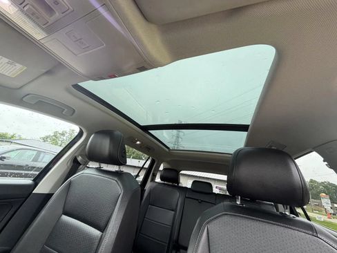 Used 2021 Volkswagen Tiguan S FWD image 23