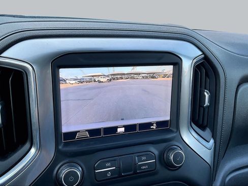 Used 2020 Chevrolet Silverado 1500 LT w/ Texas Edition AWD/4WD image 26