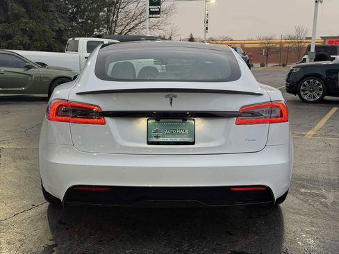 Used 2021 Tesla Model S Plaid image 20